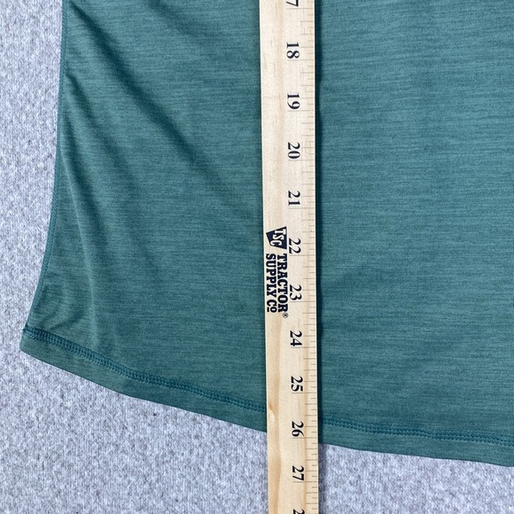 Vuori Lux performance racer back tank in heathered green M - Picture 8 of 8